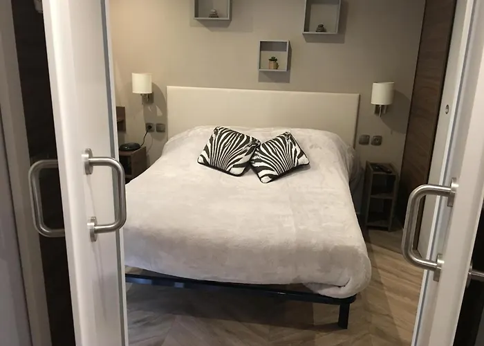 Mobilhome Familial 6 A 7 P 3 Chambres 42 M2 Saint Brevin Les Pierres Couchees