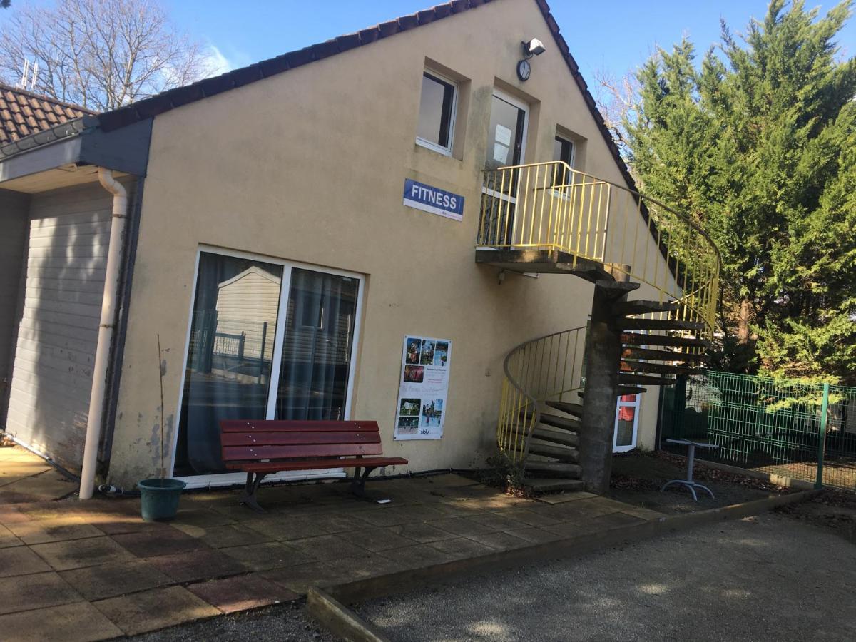 Campingplatz Mobilhome Familial 6 A 7 P 3 42 M2 Brevin Les Pierres Couchees Saint-Brévin-les-Pins